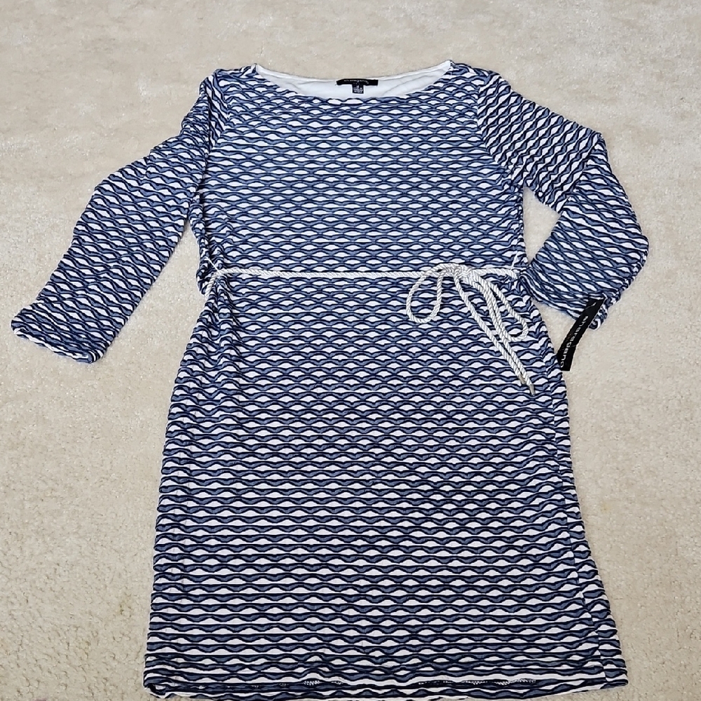 NWT Sharagano Women's Navy And White Patterned Dress
